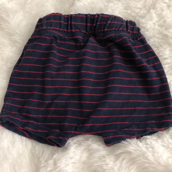GAP Blue and red pull up shorts - Picture 3 of 4